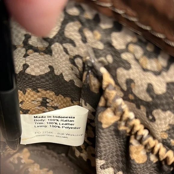 The Sak | Rattan & Leather Crossbody Bag ✨ - Picture 14 of 15